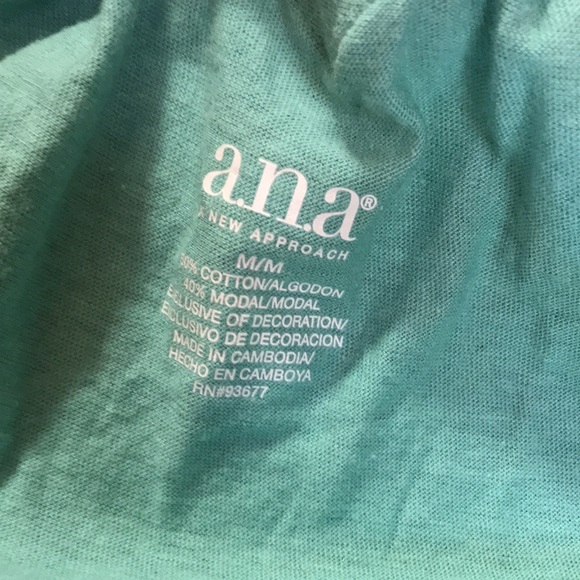 Women’s tshirt - Picture 5 of 5